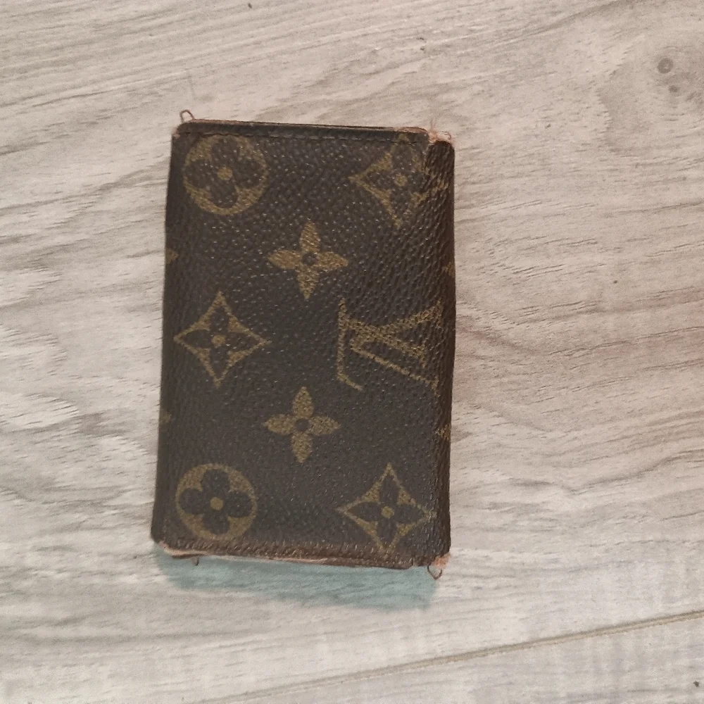 LOUIS VUITTON Key Case Monogram Beige Monogram Canvas Authentic